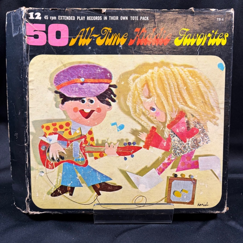 Playhour Records 50 All-Time Kiddie Favorites 12 Record Tote Pack 45 RPM Vintage
